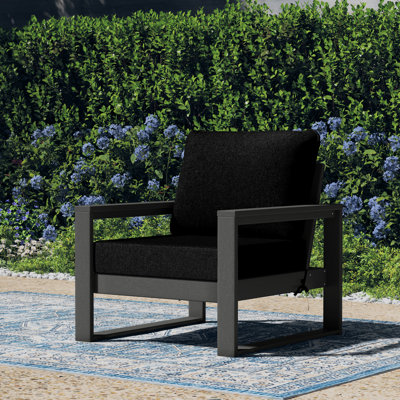 Fauteuil club de patio à assise profonde avec cadre