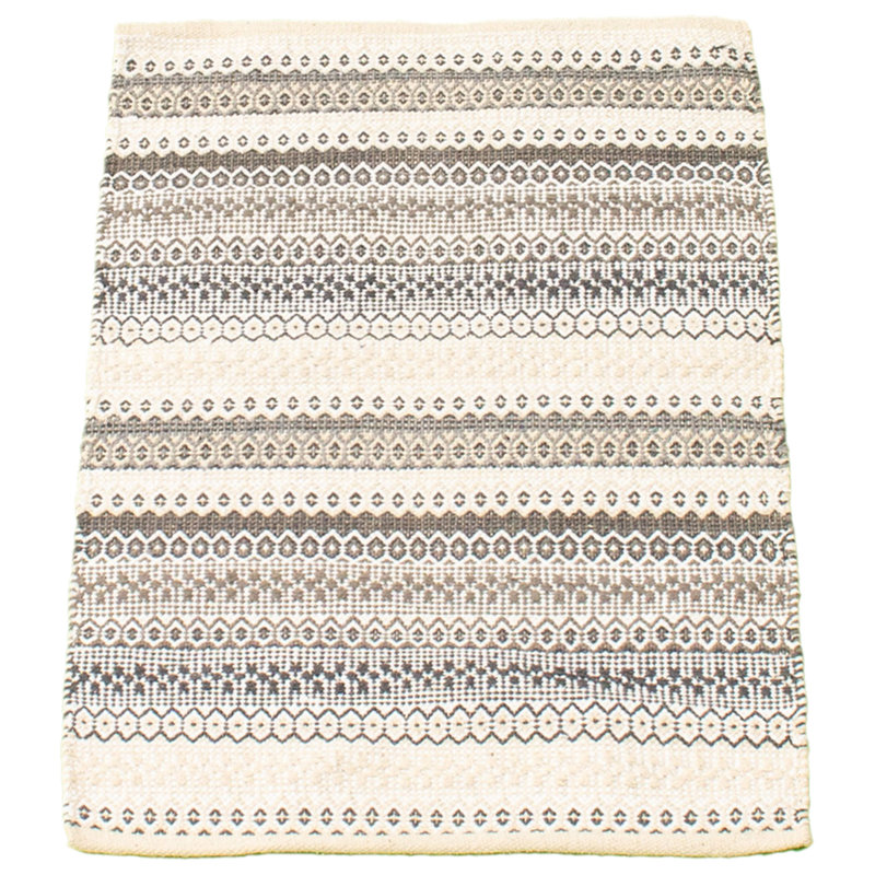 Ishee Wool Geometric Indoor Rug, Rectangle 2' x 3'