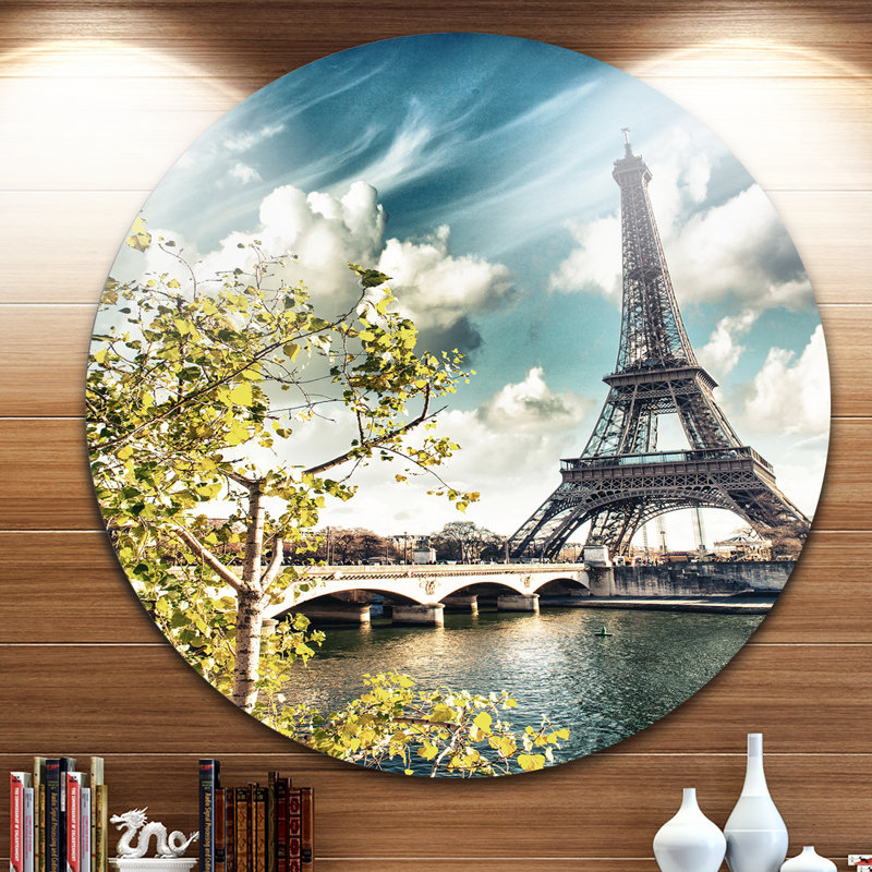 Végétalisation près de la Tour Eiffel - reproduction de photo, H 23 po x l 23 po x p 1 po, Toile tendue avec châssis