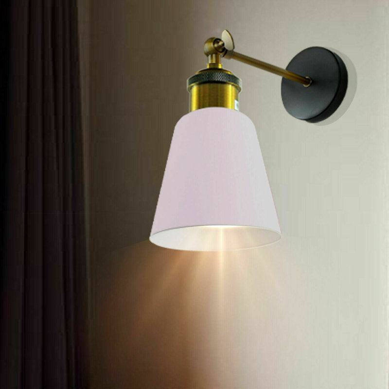 Koret Armed Sconce, Yes
