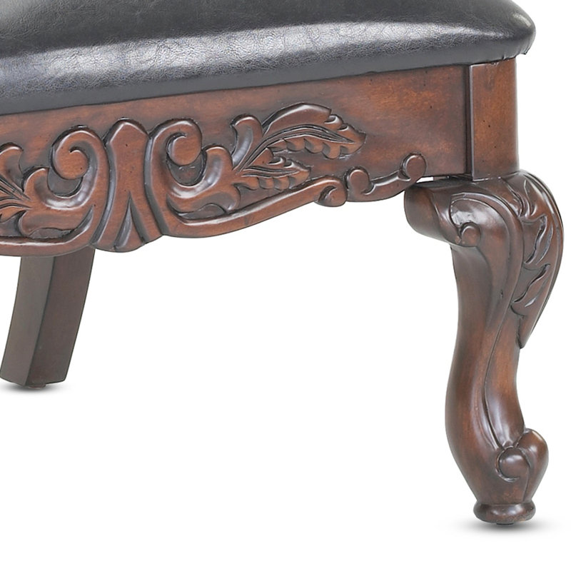 Chaise à accoudoir