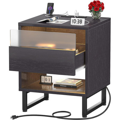 18.9'' W Nightstand