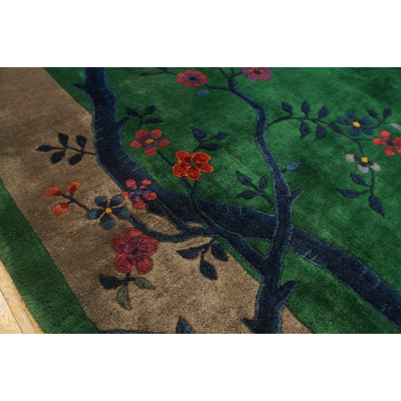 Hand Knotted Wool Area Rug in Green