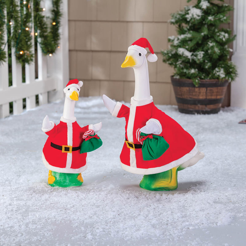 Ensemble d'oie, de bébé et de tenues Gaggleville Santa Duo, H 16,6 po x l 15 po x P 24,75 po, Ensemble de 2
