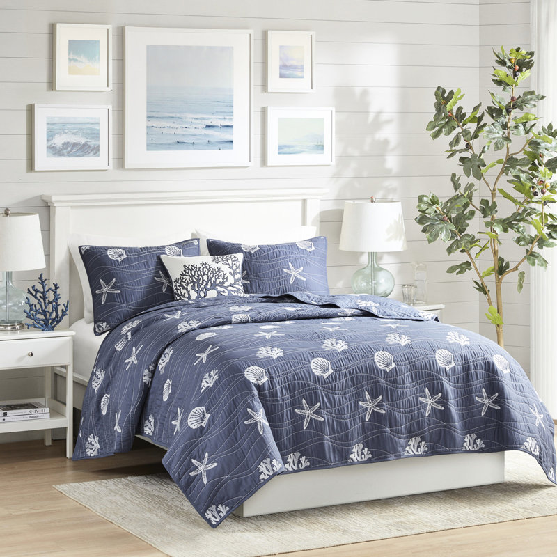 4389229002BCADB Comforter