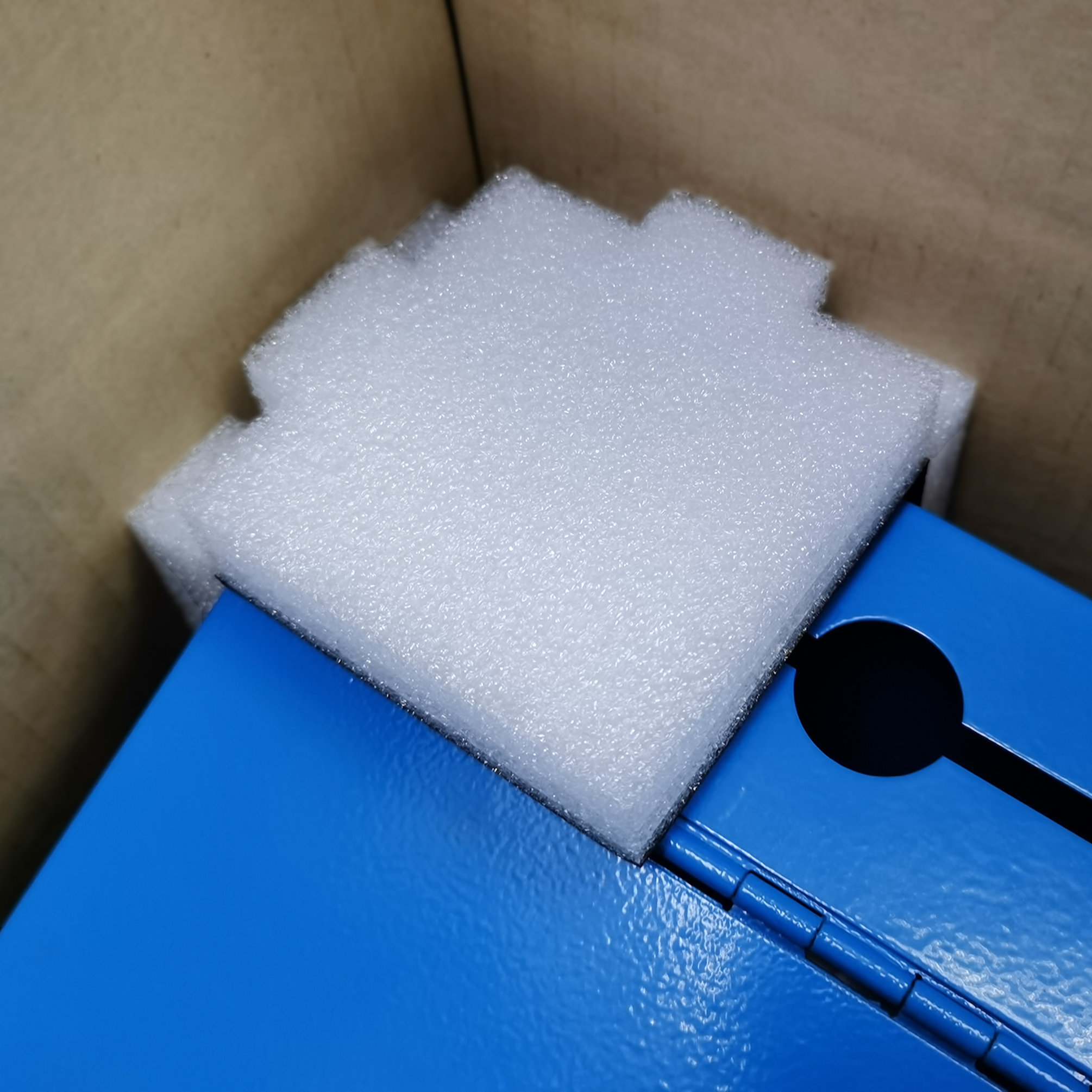 FixtureDisplays Polyethylene Corner Protectors 3 x 3 x 4 for Packaging  Shipping Boxes