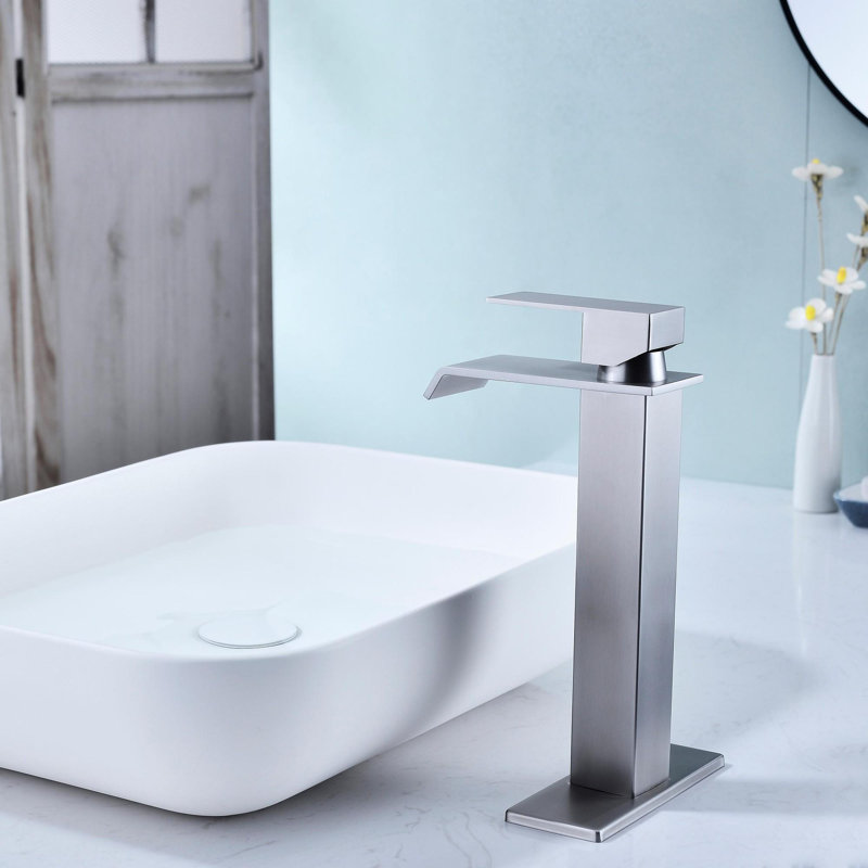Robinet de lavabo de salle de bain à poignée simple avec bec cascade, Noir mat
