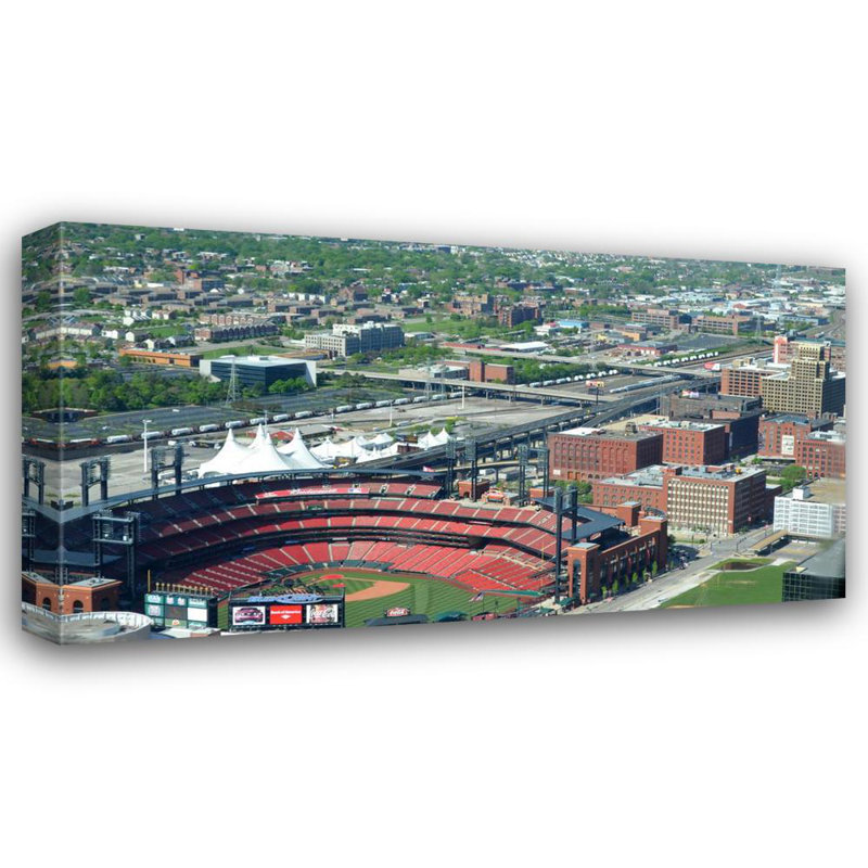Busch Stadium, H 22 po x l 40 po