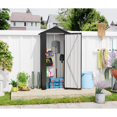 Armoire extérieure en fer galvanisé avec fonction imperméable, verrouillage sécuritaire, installation rapide, idéale pour les cours de jardin et les champs, dimensions de 29,52 po x 16,92 po x 69,68 po, noir, rangement de conception industrielle