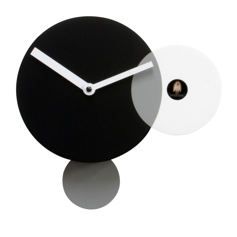 Keyone Wood Wall Clock, Black and white