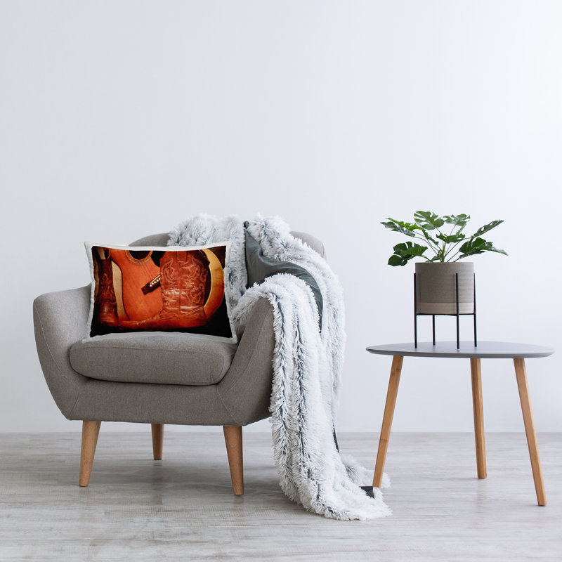  Polyester Throw Pillow