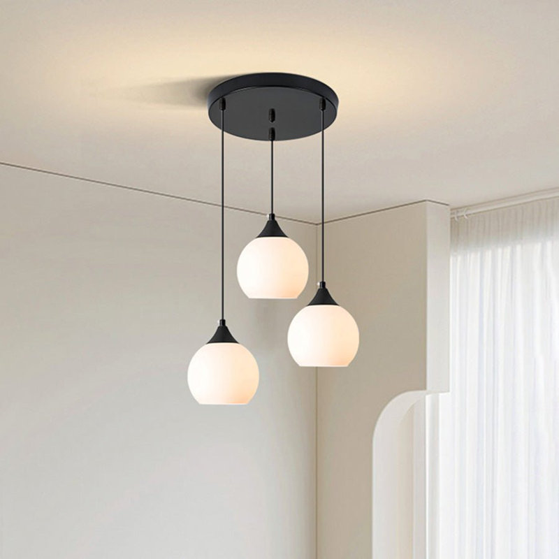 Lustre à 3 lumières à intensité variable