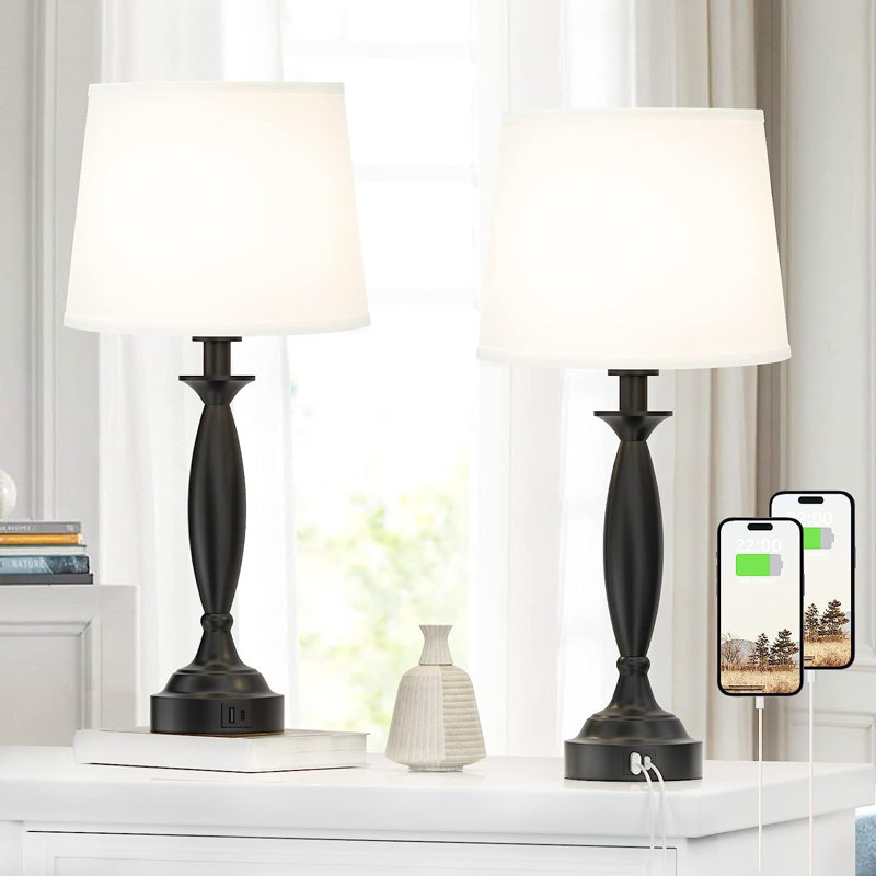 Stantonsburg Metal USB Table Lamp, Black, White