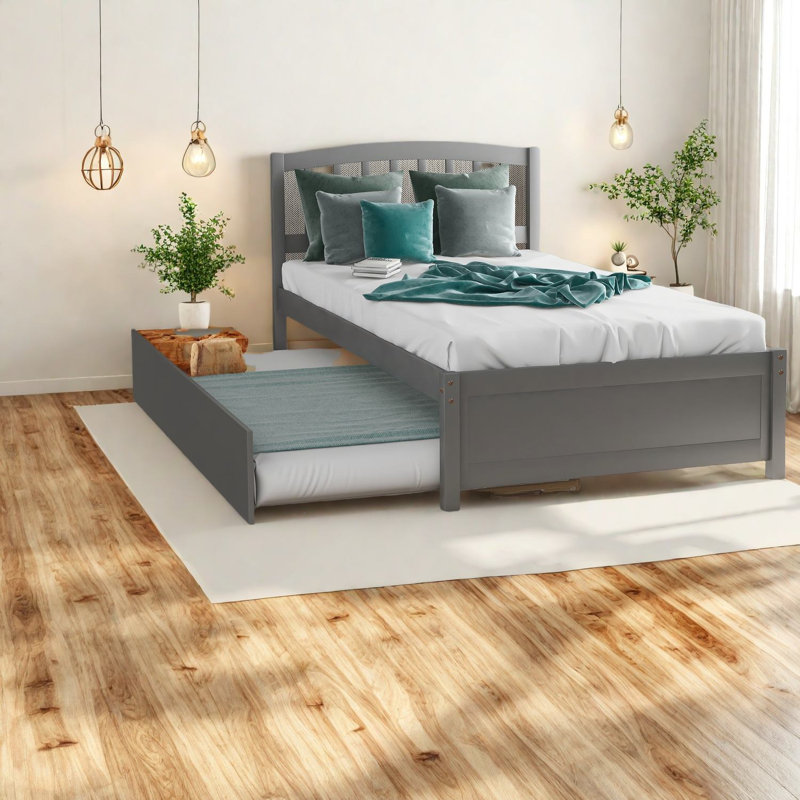 Lits simples de taille compacte, structure en bois massif avec lit gigogne, style moderne