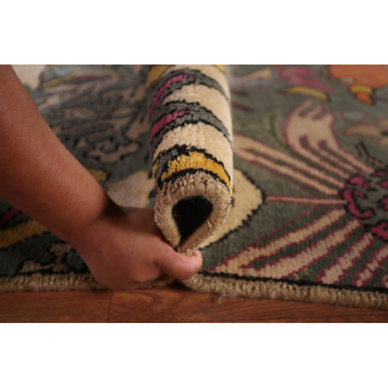 Tapis bleu acier à motif animaux