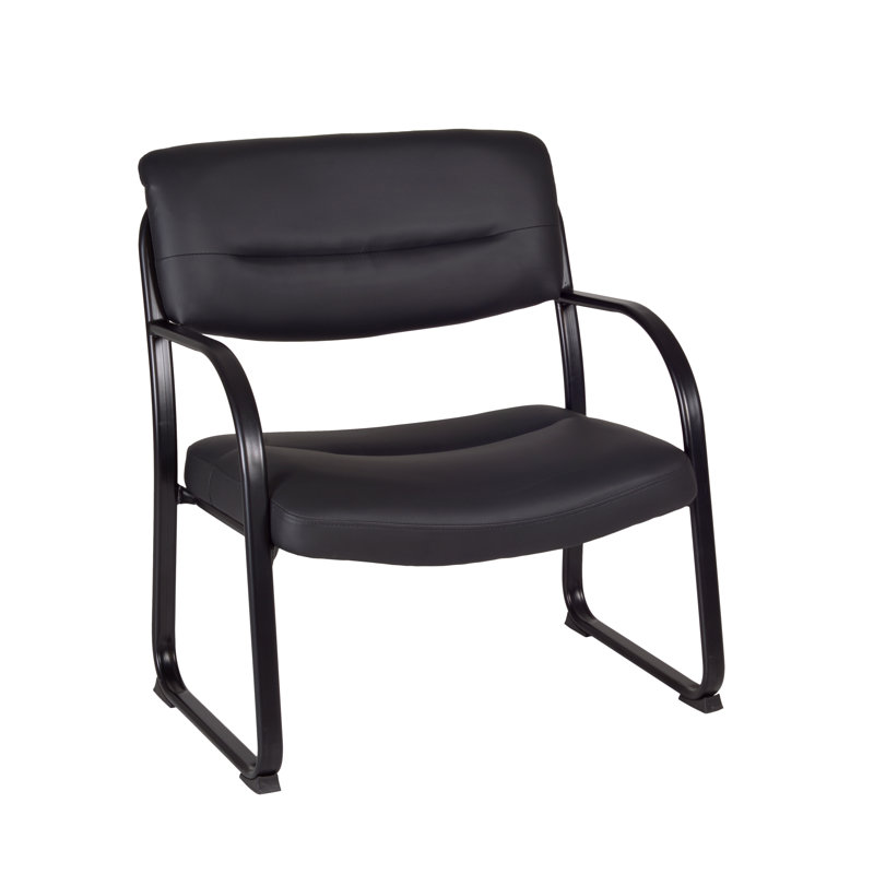 Large leather guest armchair Nivaeh Crusoe