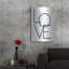 Art mural en métal luxueux «Love» par Susan Ball, 24 po x 36 po-114799558