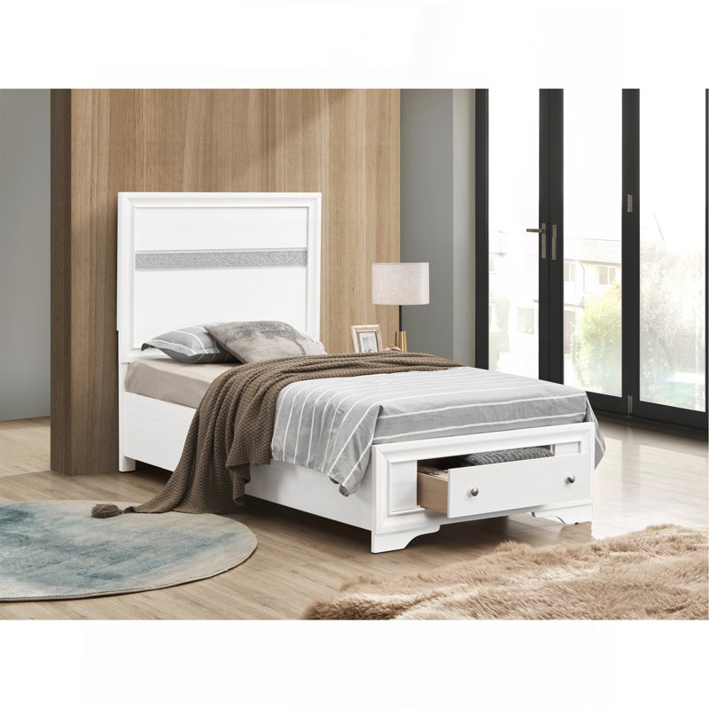 Madrid BED, White