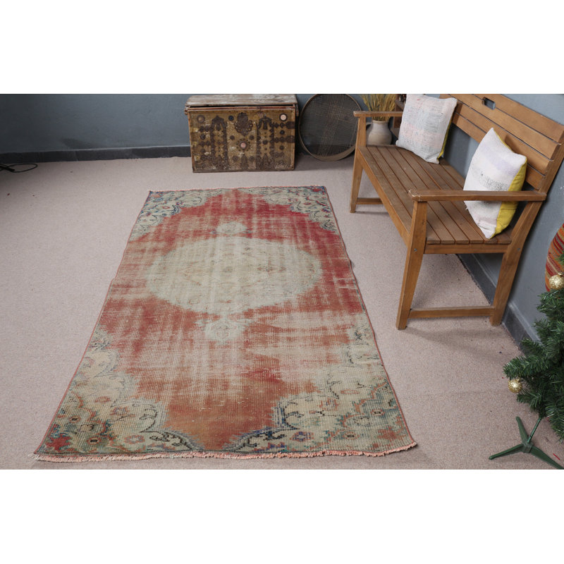 Tapis turc rouge et beige fait à la main avec un design unique en laine pour votre maison