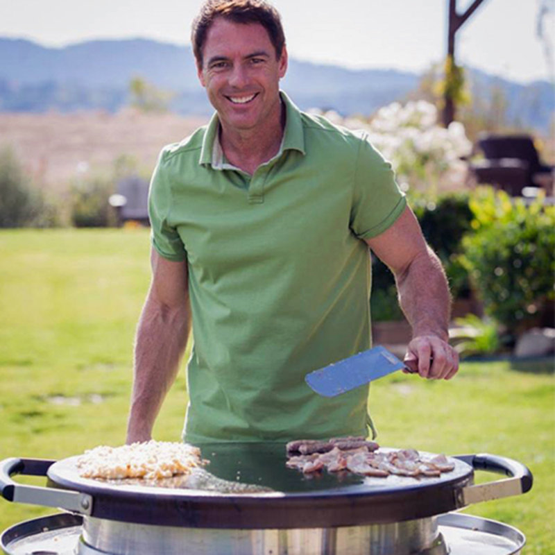 Professional Wheeled Cart with Seasoned Cooksurface LP Gas - Fully Assembled