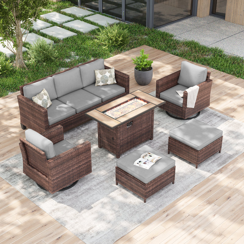 Ensemble de canapés de patio 6 pièces avec table de foyer 45 po, chaises berçantes pivotantes en osier de rotin PE pour patio, terrasse et cour