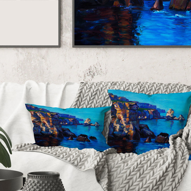 Housse et insert de coussin rectangulaire Cliff by the Ocean in the Evening Glow