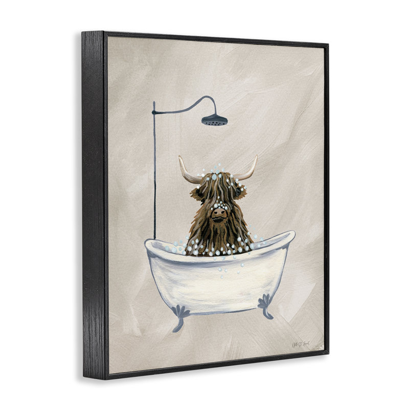 Art giclée Highland Cow Bubble Bath par Yvette St. Amant, Giclée encadrée noir minuit, H 14 po x l 11 po