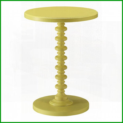 Table basse ronde jaune en bois - Fabrication artisanale traditionnelle pour des espaces compacts