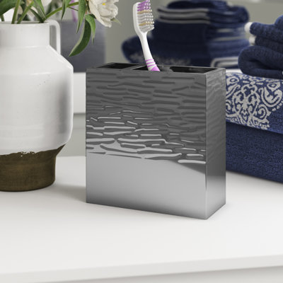 Metropolitan Toothbrush Holder
