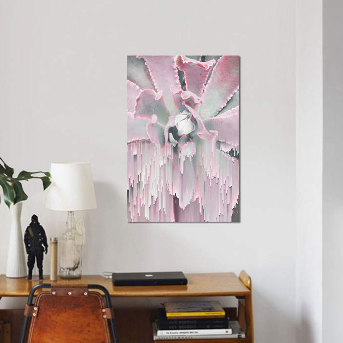 «Glitched Succulent I» non disponible sur toile, H 26 po x l 18 po x P 1,5 po, Pas de tapis, Toile tendue