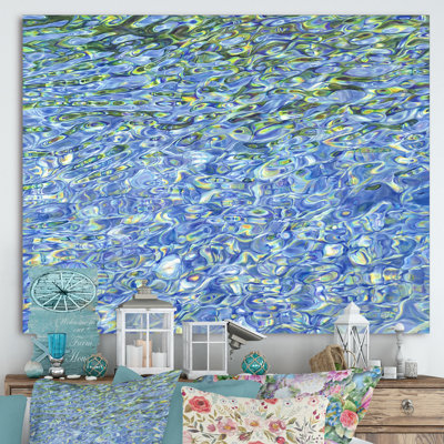 «Sunny Water with Transparent Waves Reflecting Gentle Sunshine II», reproduction sur toile