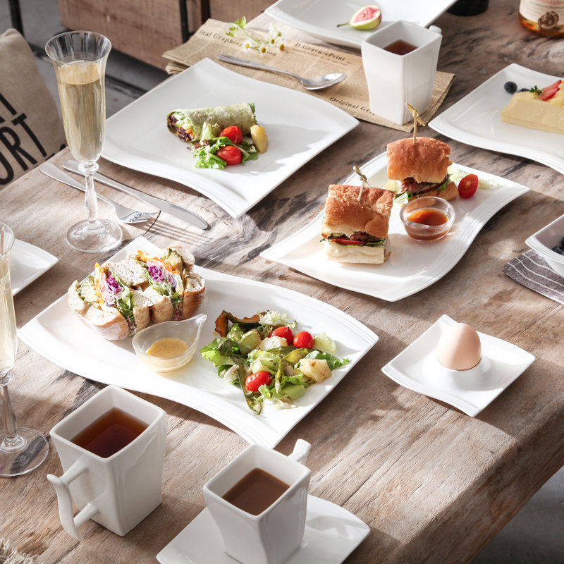 32 Piece Porcelain China Dinnerware Set, Service for 6 