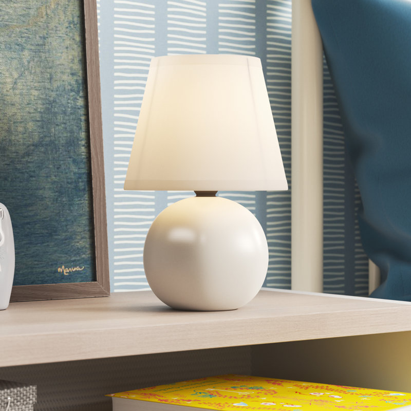 Mini lampe de table en forme de globe en céramique Amishi, Blanc cassé, Non