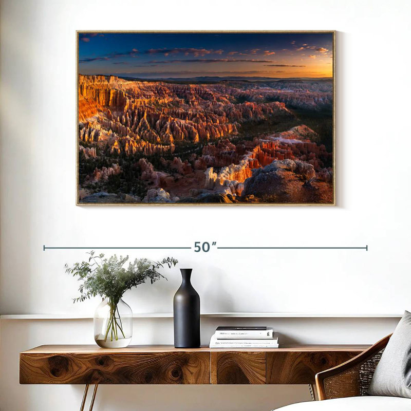 Bryce Canyon At Dawn, Cadre flottant en bois naturel, 40 po x 27 po