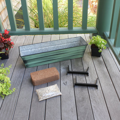 Metal Railing Planter