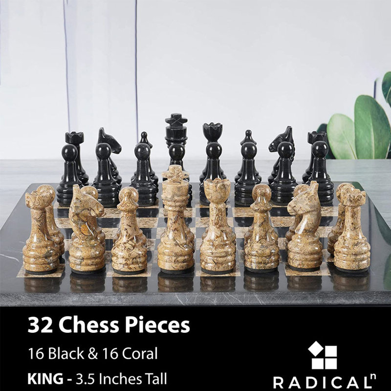 Jeu d'échecs fait à la main, Noir / corail