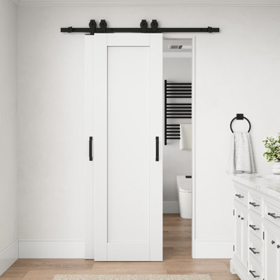 Porte intérieure standard à un panneau, âme pleine, apprêtée et préfinie, 28 po x 80 po, avec ensemble de quincaillerie pour porte coulissante de grange