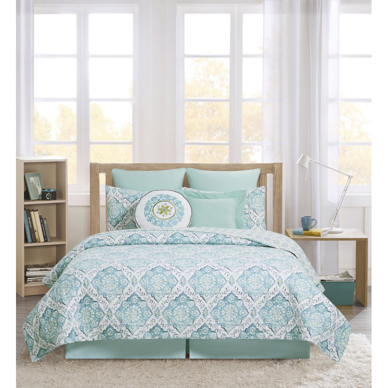 Harlen Twin Gray and Blue Cotton Reversible Quilt Set