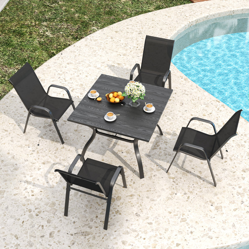 ENSEMBLE DE 4, CHAISE DE PORTE, JARDIN