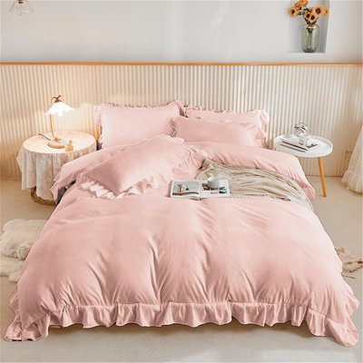 Reisa Duvet Cover with Pillow Shams