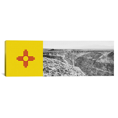 " Flags New Mexico Rio Grande "