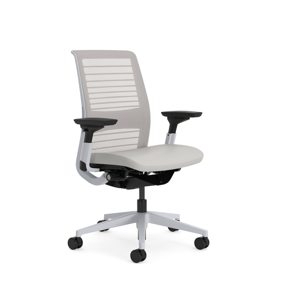 Think Ergonomischer Bürostuhl mit LiveBack Lumbalstütze, 4D-Armlehnen, nachhaltigem Design