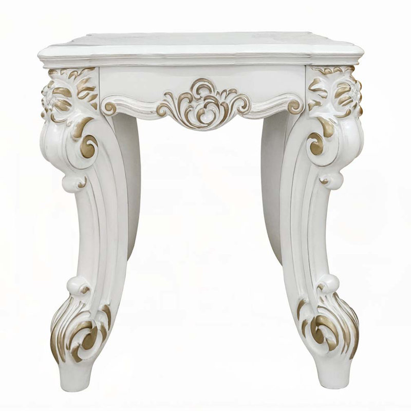 Table de bout carrée antique