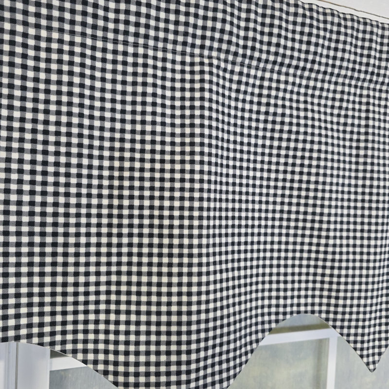 Gingham Regal Valance