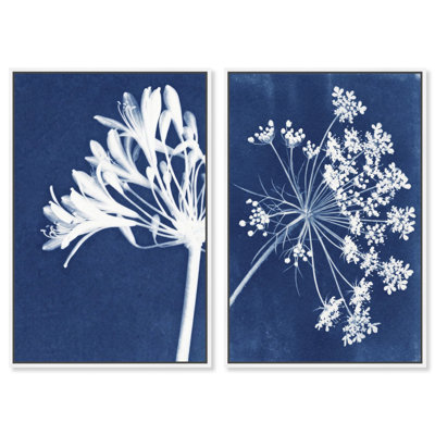 Cyan Flowers Set Set by Oliver Gal