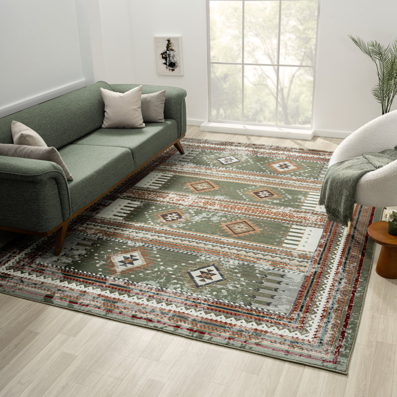 Stepheon Southwestern Area Rug in Green, Rectangle 5'2" x 7'8"