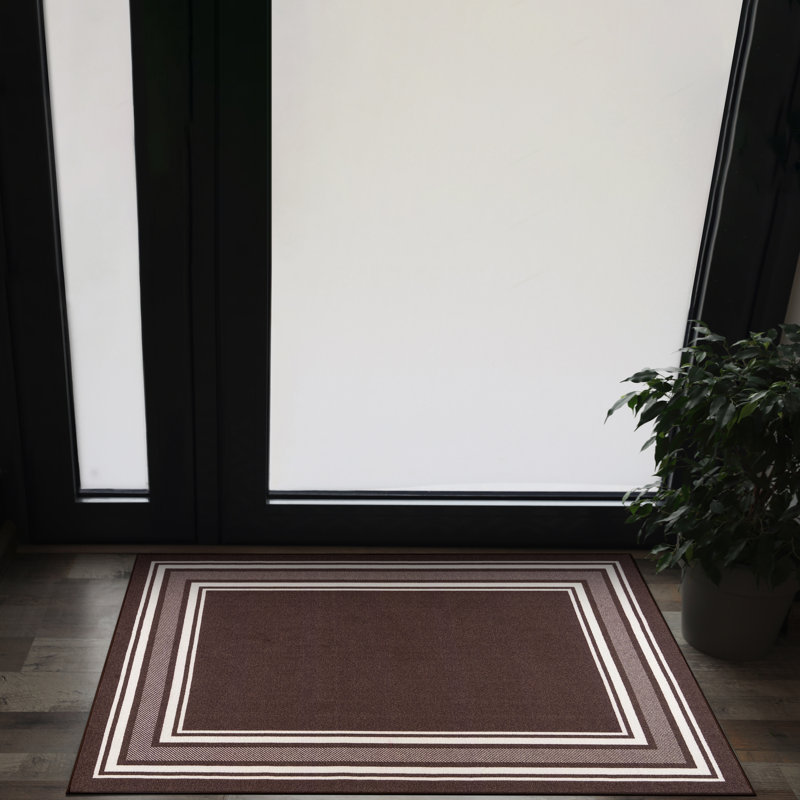 Quiogue Brown Non-Slip Area Rug, Rectangle 2' x 3'