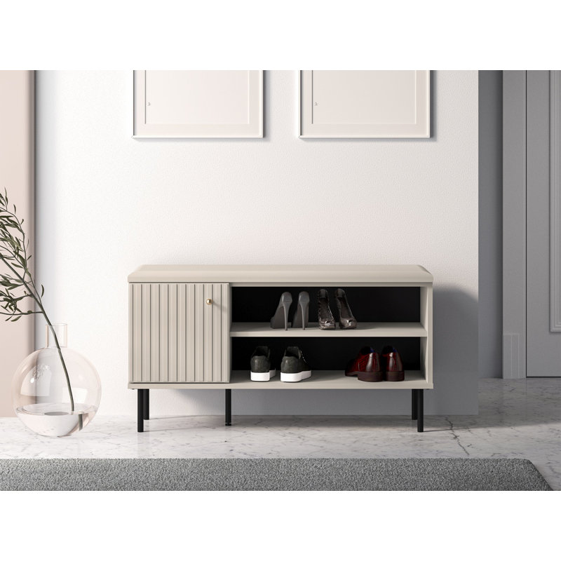 Shoe Storage, 102, 4