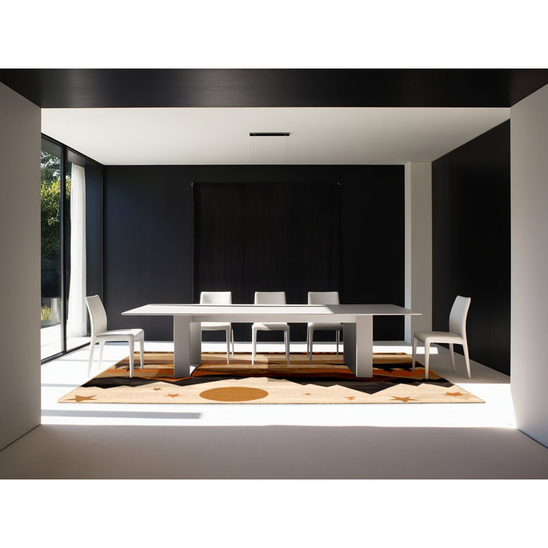 Obsidian Horizon Rug, Round 3'