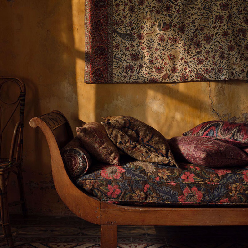 Caserta Paisley, Antique Gold